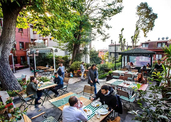 Garden House - Special Class