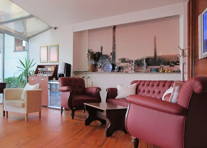 Garden House - Special Class