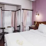 Garden House - Special Class Hotel Istanbul
