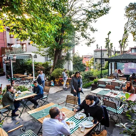 Garden House - Special Class