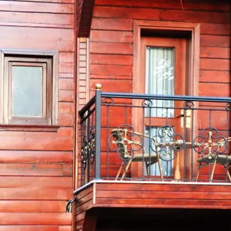 Garden House - Special Class Szálloda